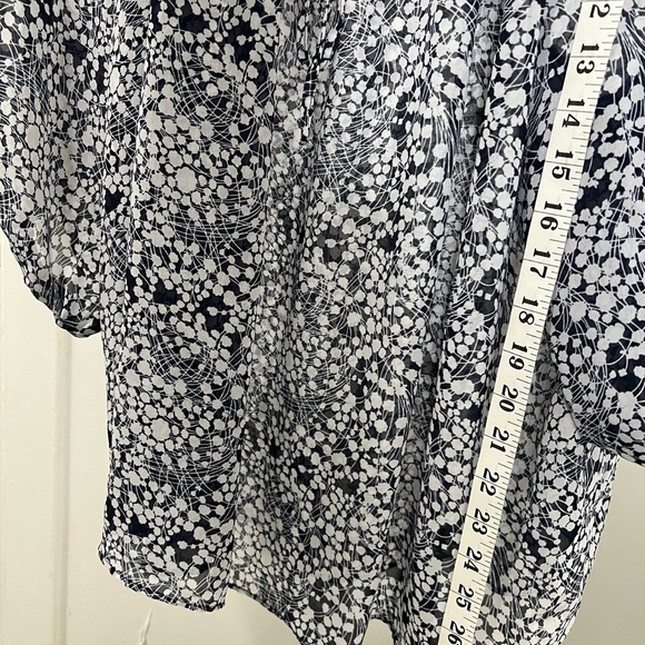 a.n.a Black and White Floral Women's Top.  #40 - Picture 5 of 5